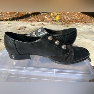 Nine West dress shoes